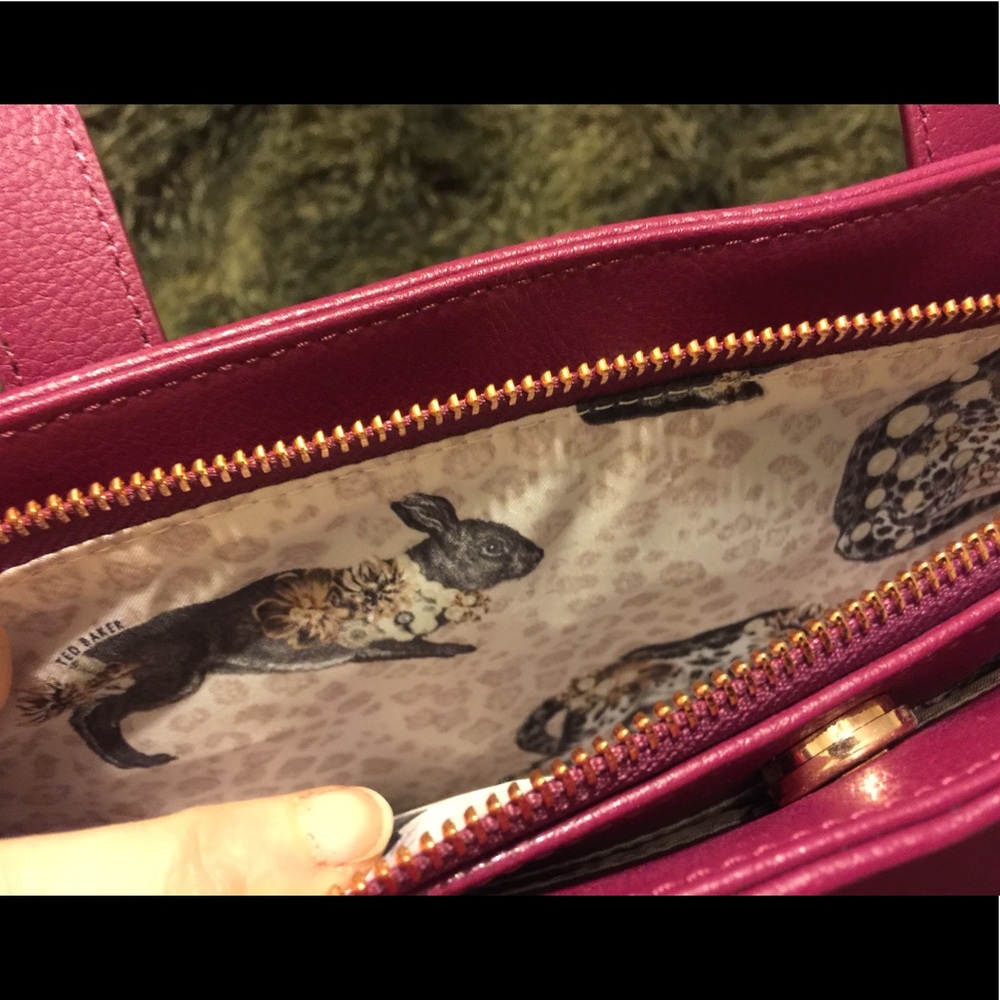TED BAKER LONDON Alissaa Leather Tote Bag! - Picture 7 of 8